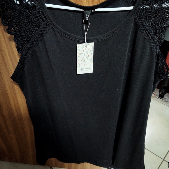 Automet Black Lace Detail Tank Top - Picture 1 of 1